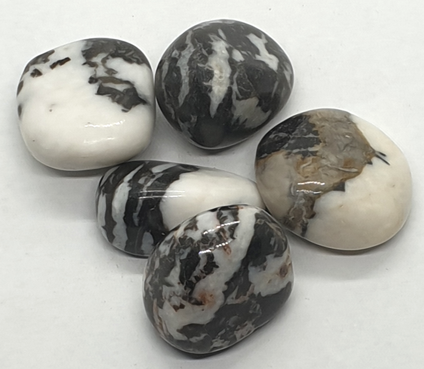 Tumblestones - Jade to Ruby Zoisite