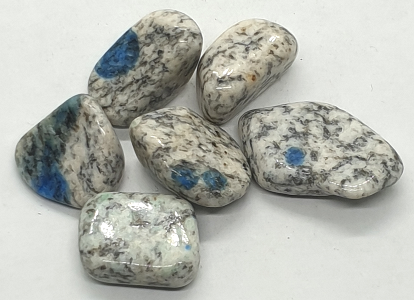 Tumblestones - Jade to Ruby Zoisite