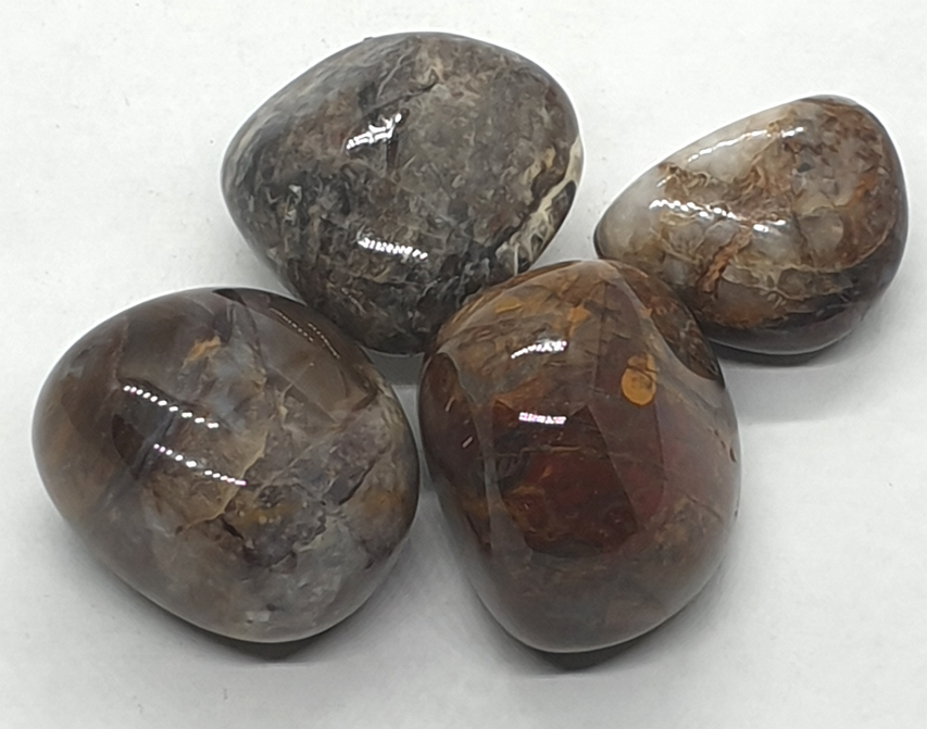 Tumblestones - Jade to Ruby Zoisite