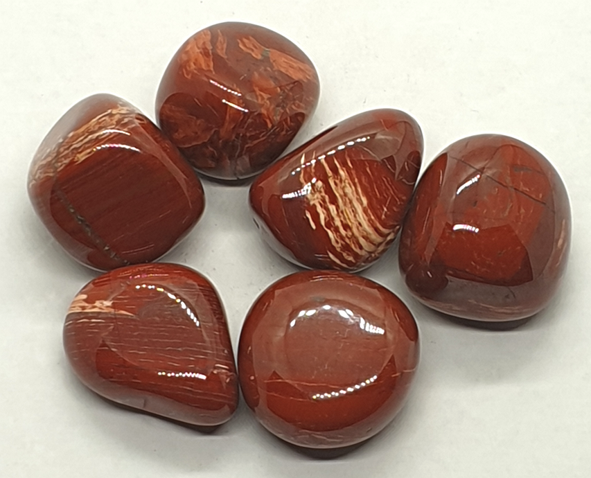 Tumblestones - Jade to Ruby Zoisite