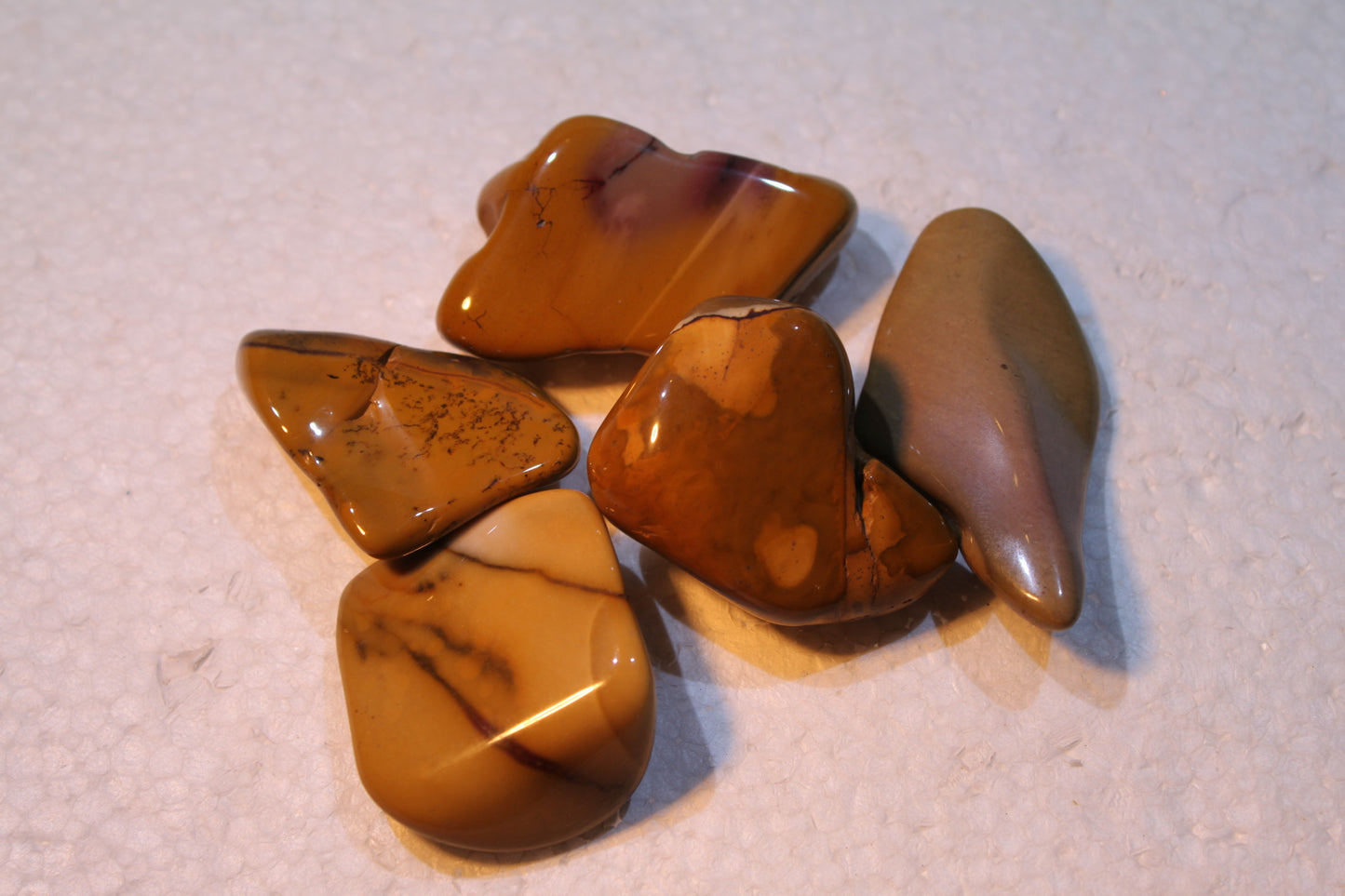 Tumblestones - Jade to Ruby Zoisite