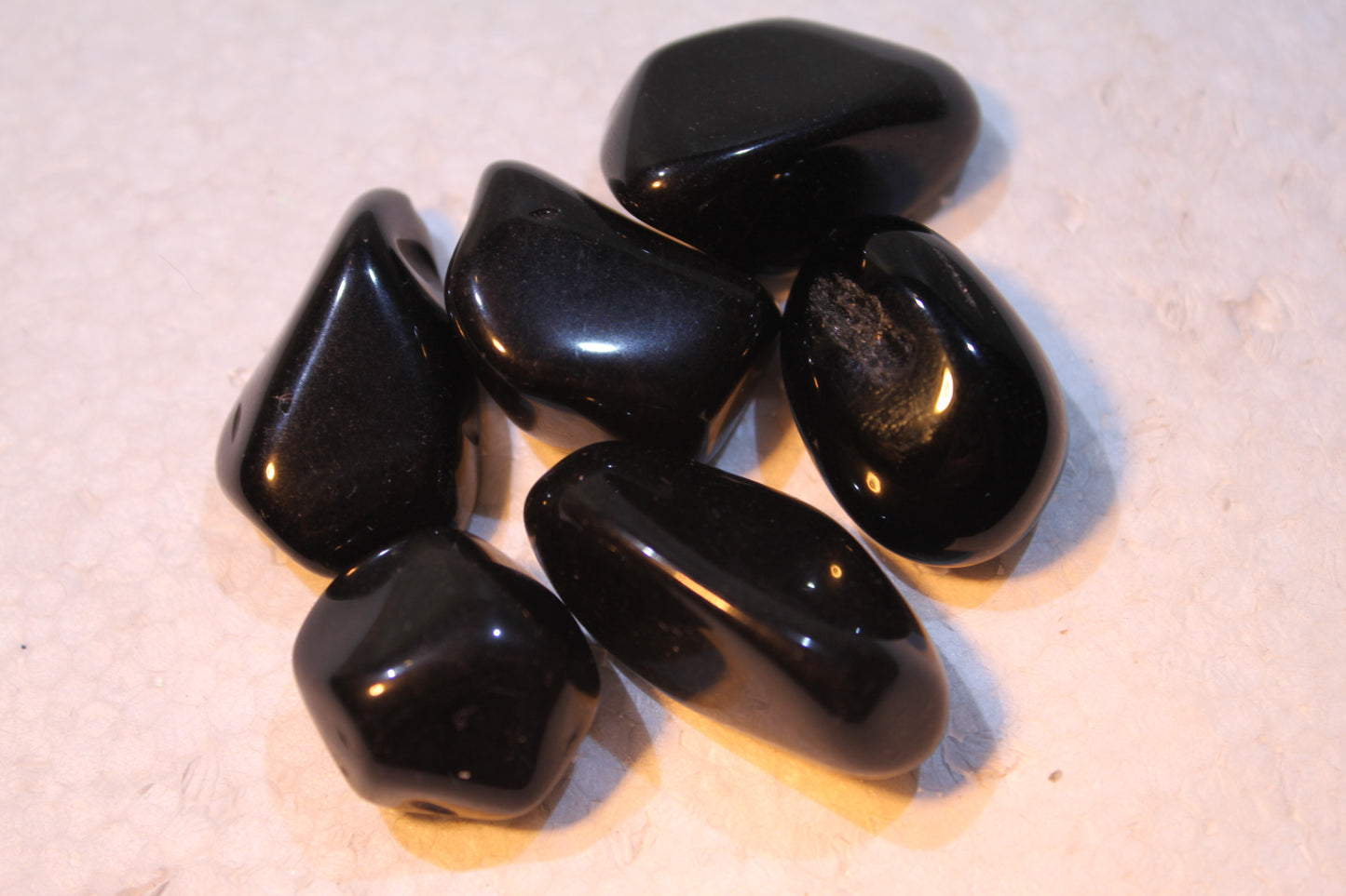 Tumblestones - Jade to Ruby Zoisite