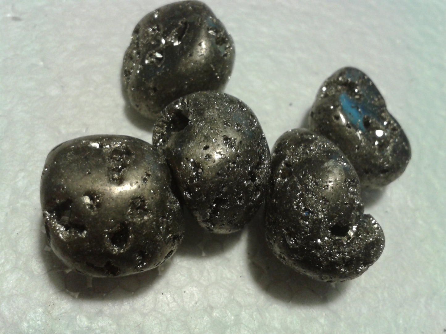 Tumblestones - Jade to Ruby Zoisite